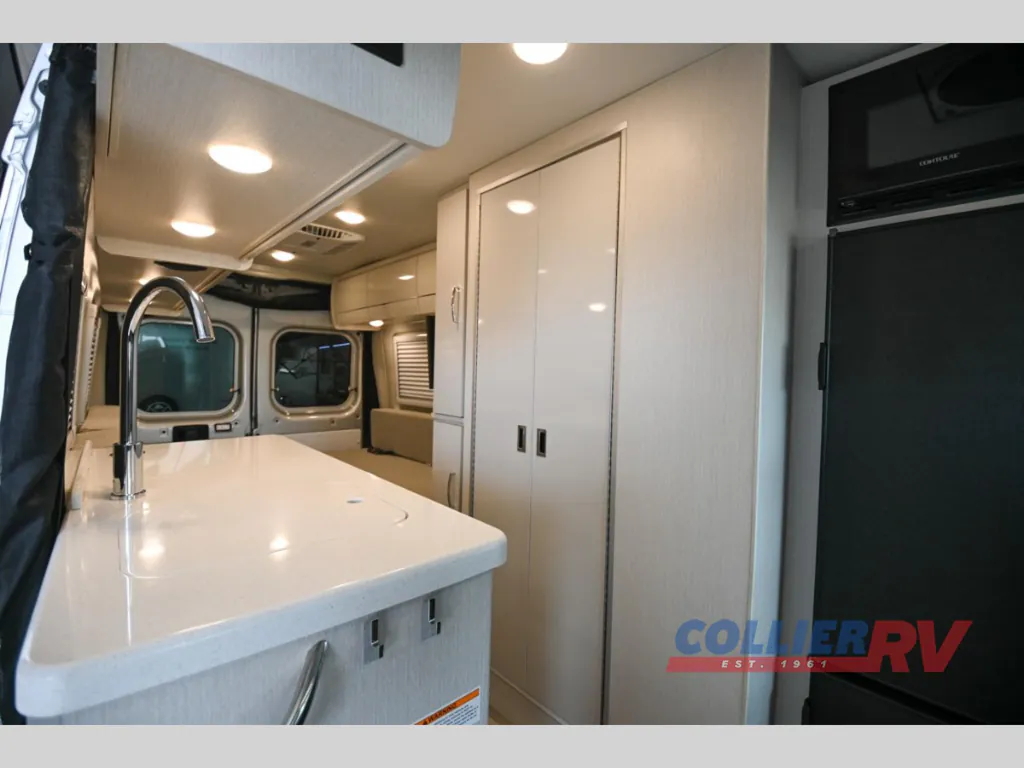 2026 Thor Motor Coach Tellaro 20U, Photos photo 4