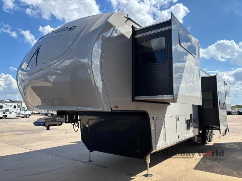 2026 Grand Design Solitude 390RK - Photo 3