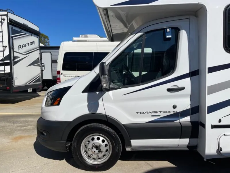 2025 Gulf Stream RV Conquest 4237T - Photo 4