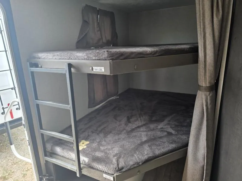 2025 Venture RV Sienna 271VBH - Photo 4