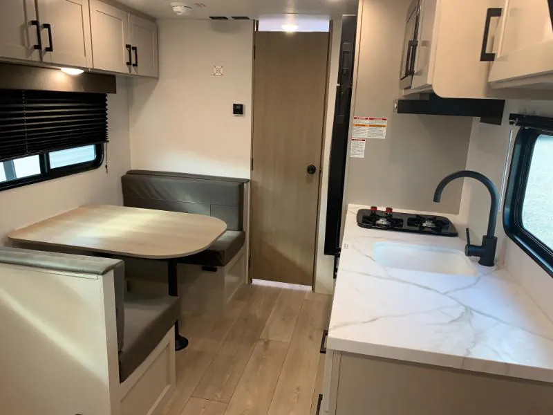 2027 Jayco Jay Flight 175FQ, Photos photo 38