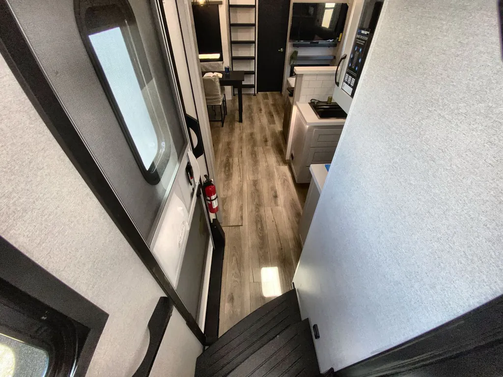 2026 Jayco North Point 395DSDB, Photos photo 21