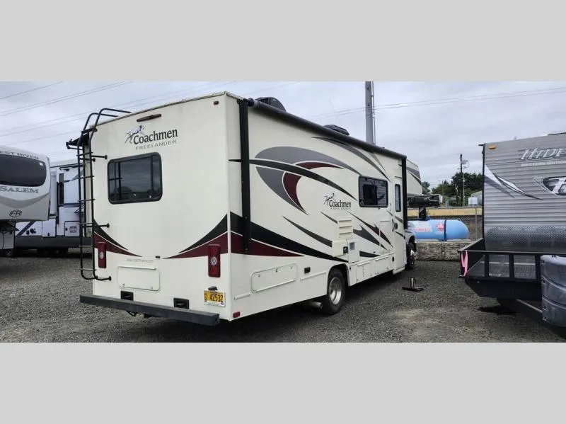 2018 Coachmen RV Freelander Used    28BH Ford 450 - Photo 3