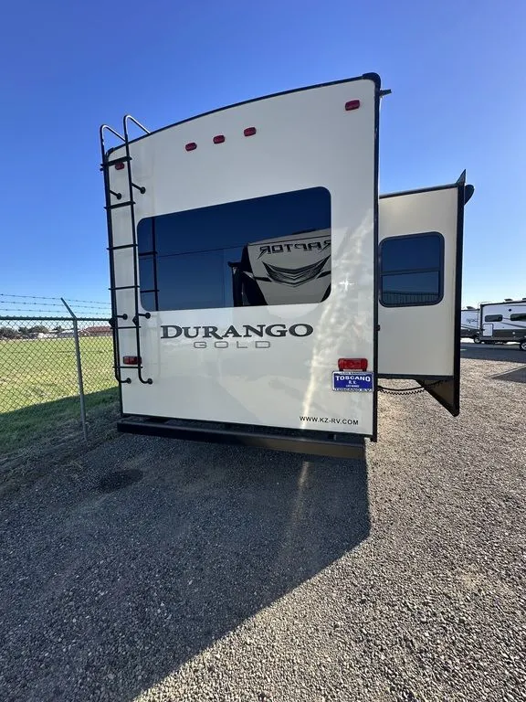 2017 KZ RV Durango G366FBT - Photo 4