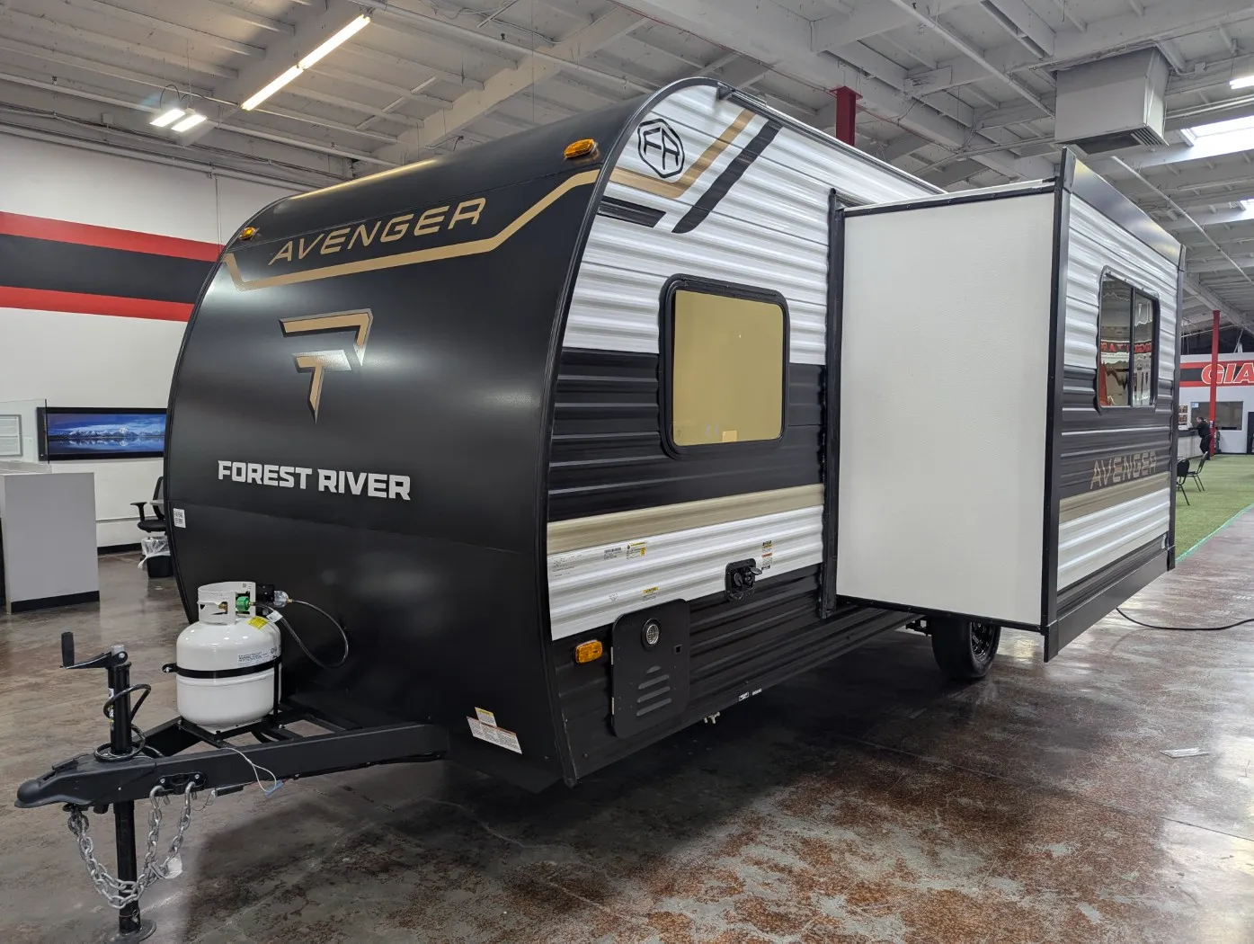 2026 Prime Time Avenger LT 18DBS - Photo 4