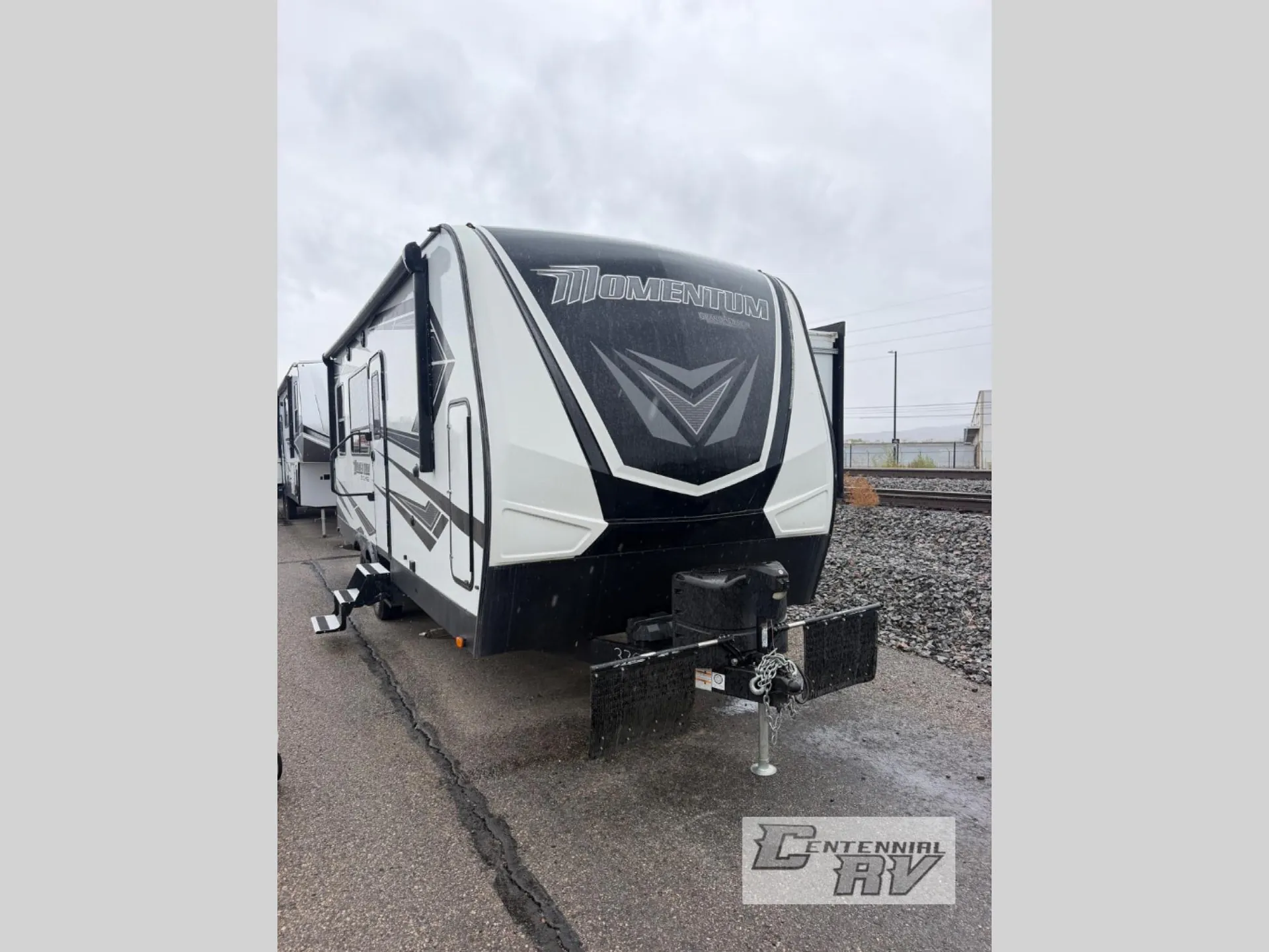 2020 Grand Design Momentum G-Class 21G - Photo 2
