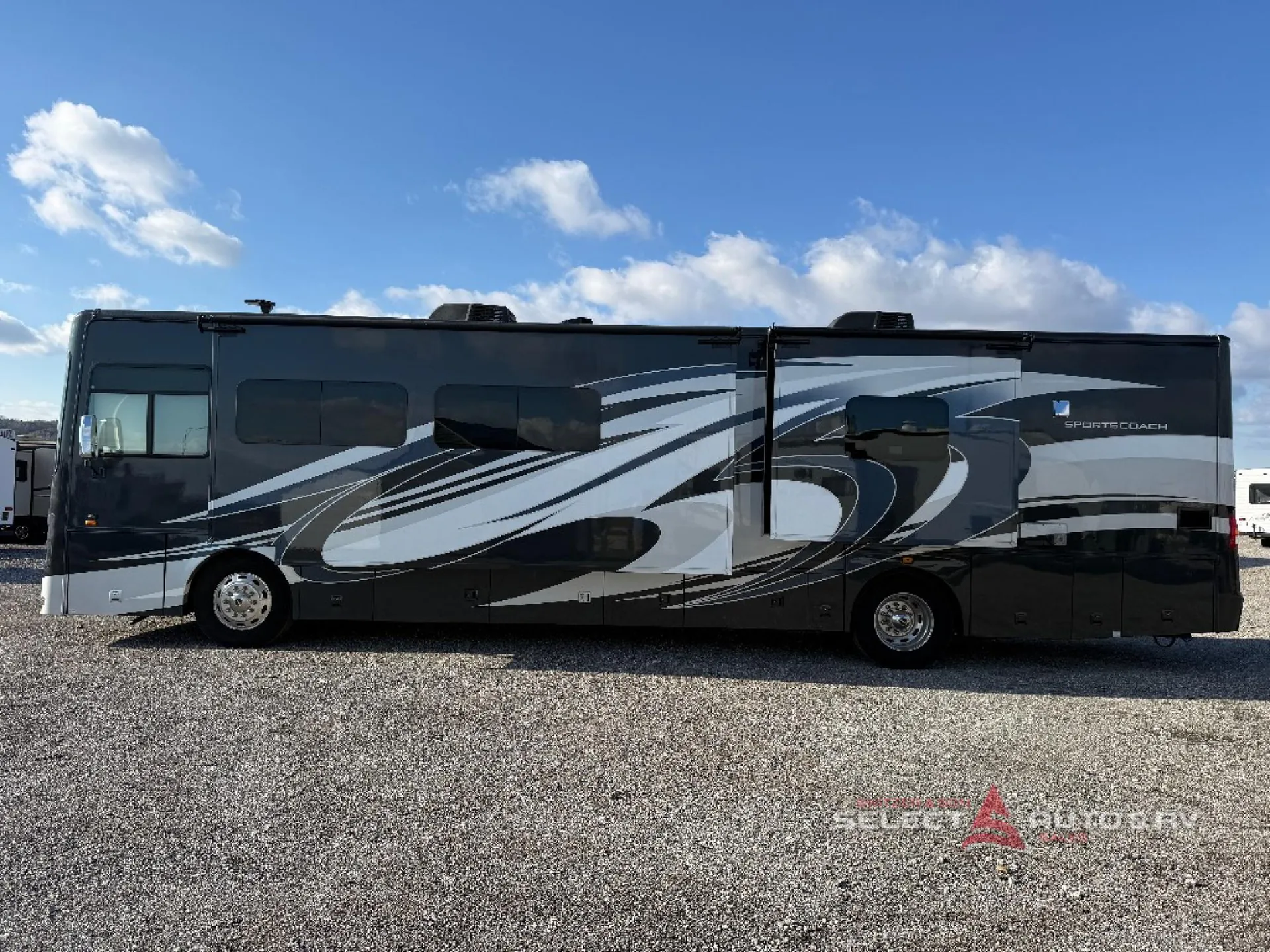 2017 Coachmen Sportscoach 404RB - Photo 3