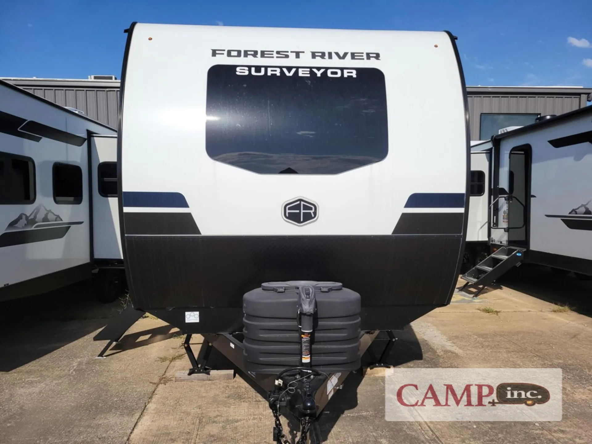 2026 Forest River Surveyor Legend 296QBLE