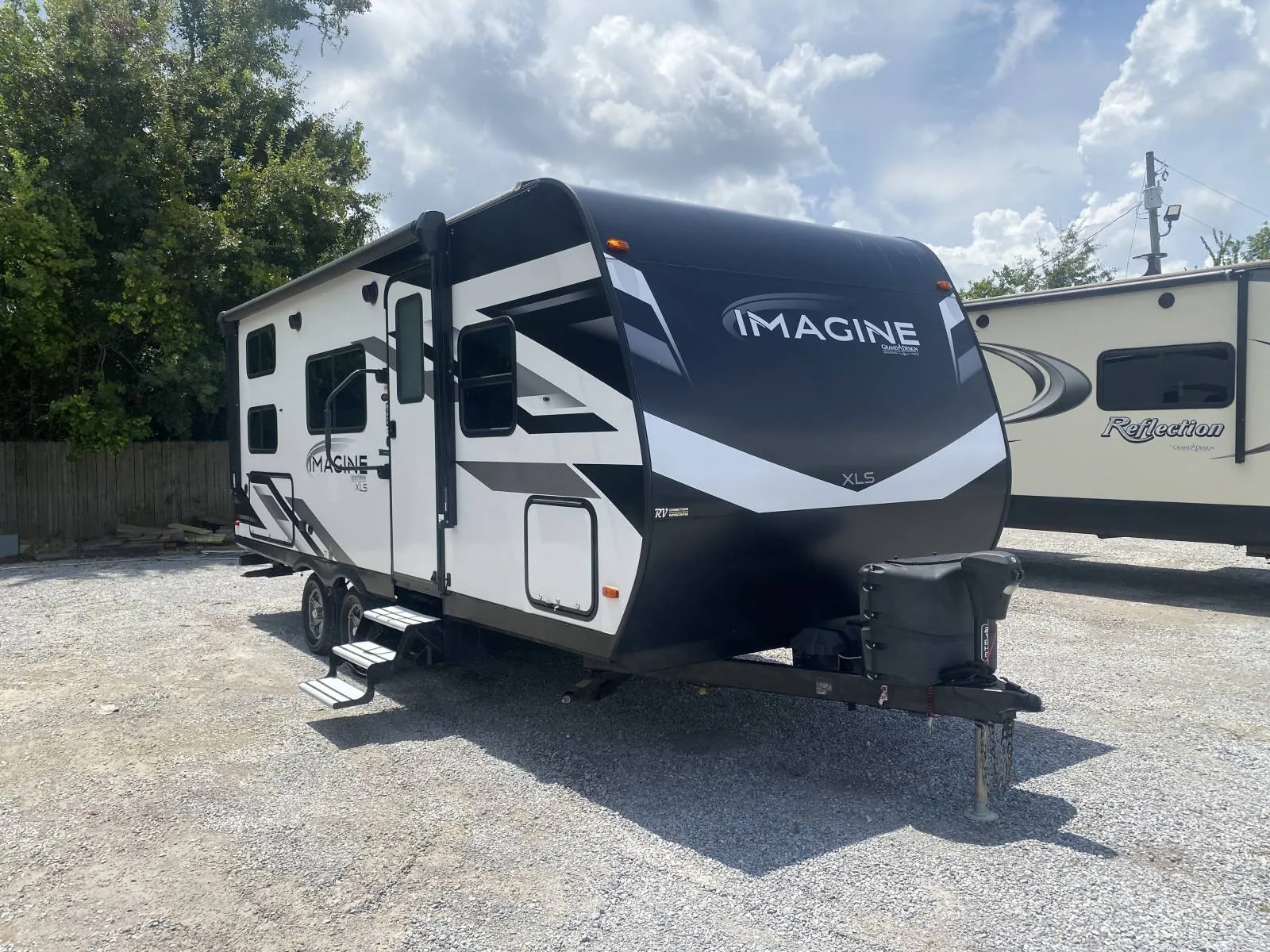2022 Grand Design Imagine XLS 21BHE - Photo 2
