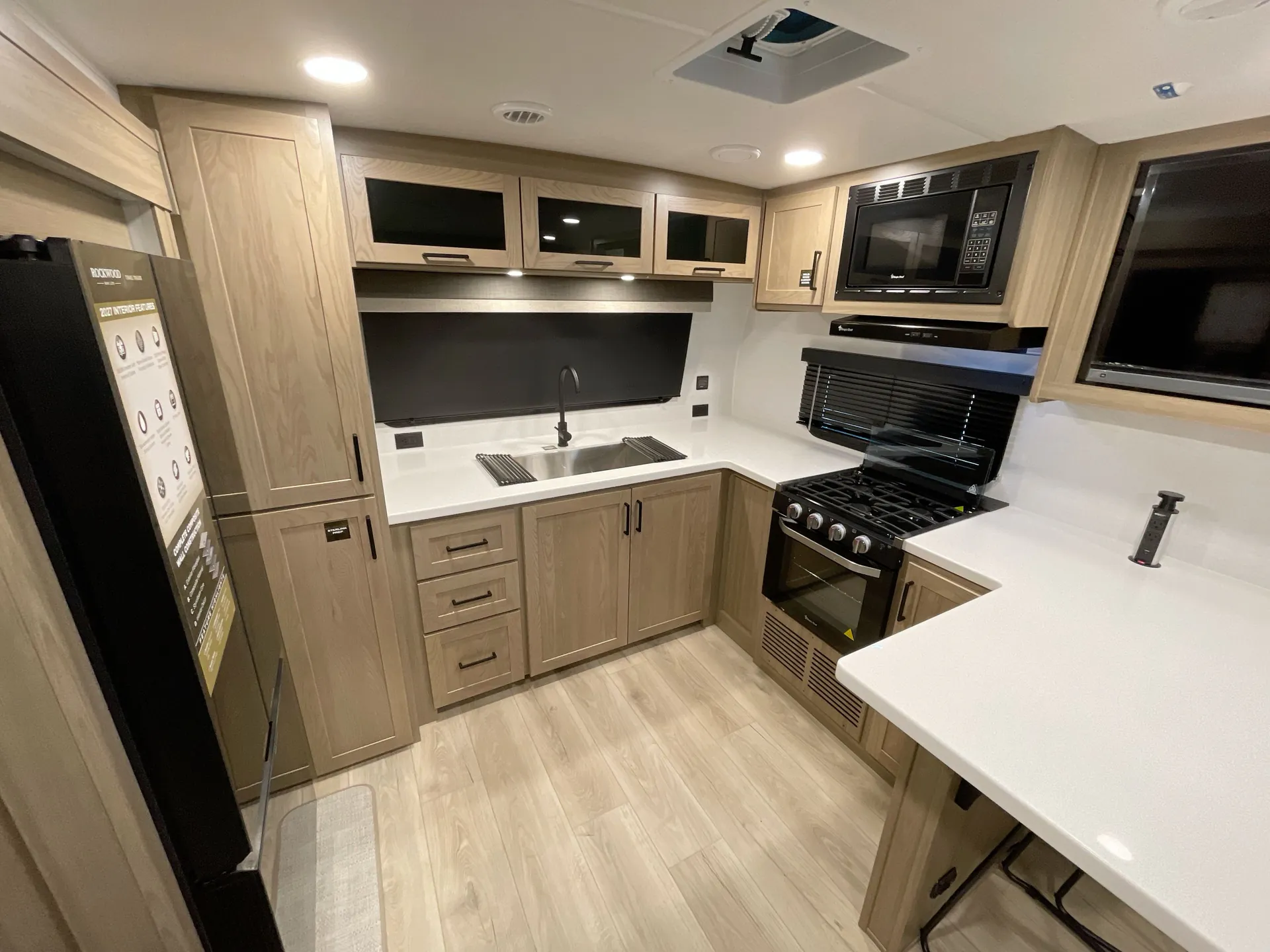 2027 Forest River Rockwood Mini Lite 2523MBR — stove oven open