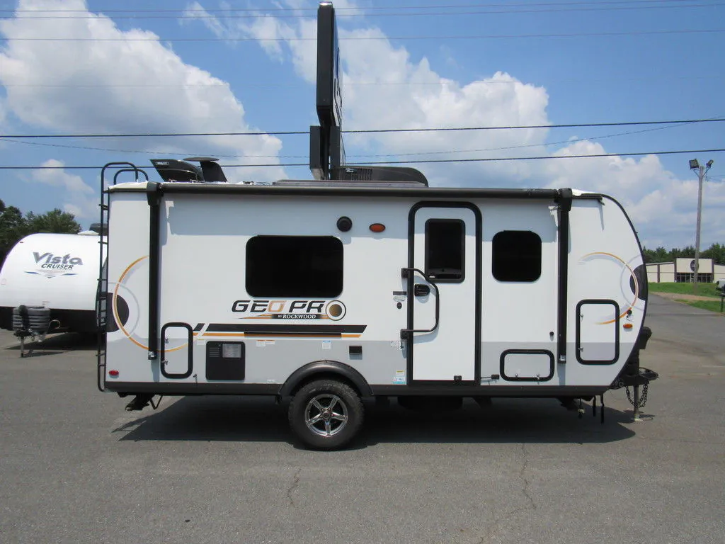 2022 Forest River Rockwood Geo Pro G19FD - Photo 2