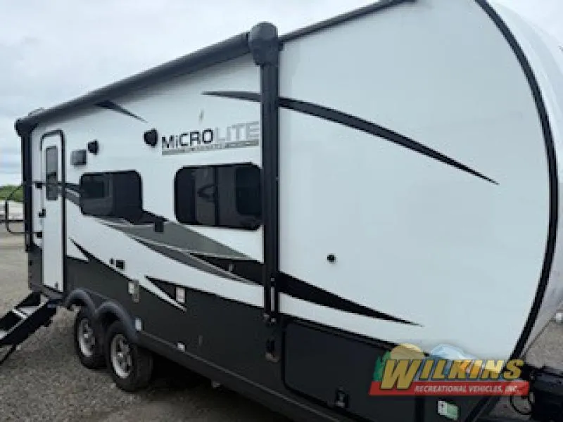 2024 Forest River Flagstaff Micro Lite 21FBRS - Photo 3
