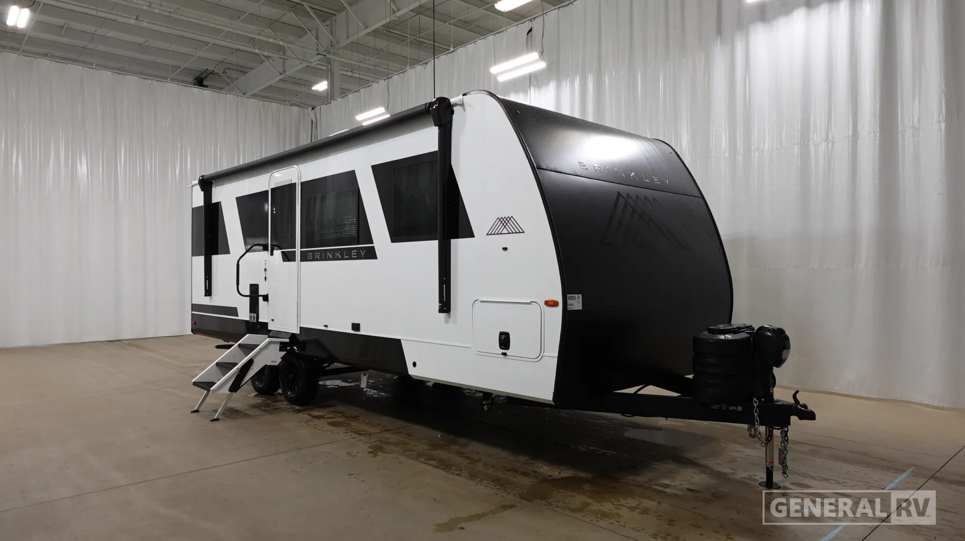 2026 Brinkley Model Ix 23X - Photo 2