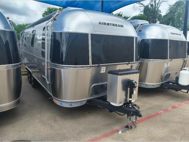 2026 Airstream Trade Wind 25FB - Photo 2