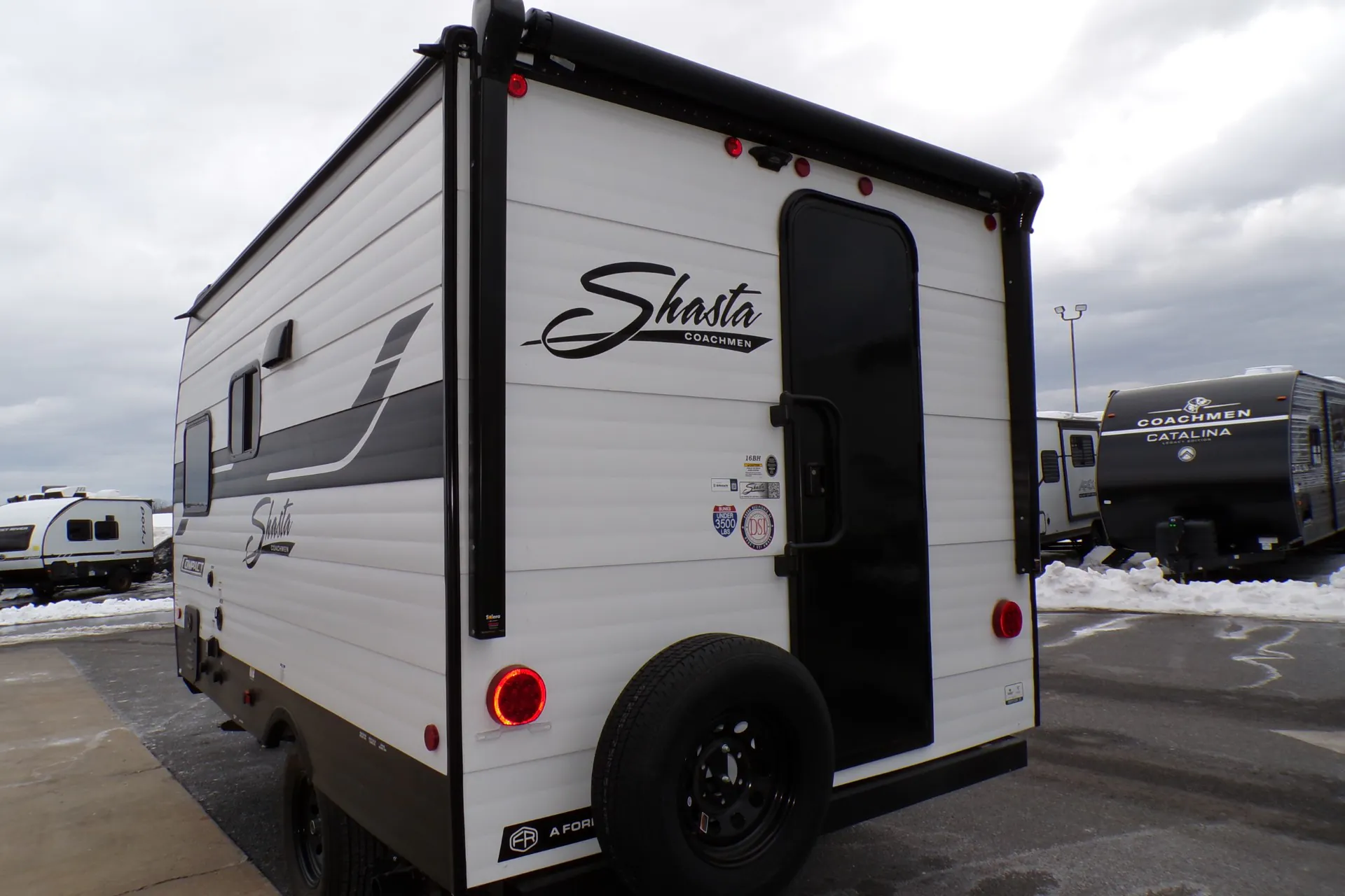 2026 Shasta RVs Compact 16BH - Photo 4