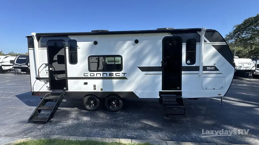 2026 KZ Connect SE C221RKSE - Photo 2