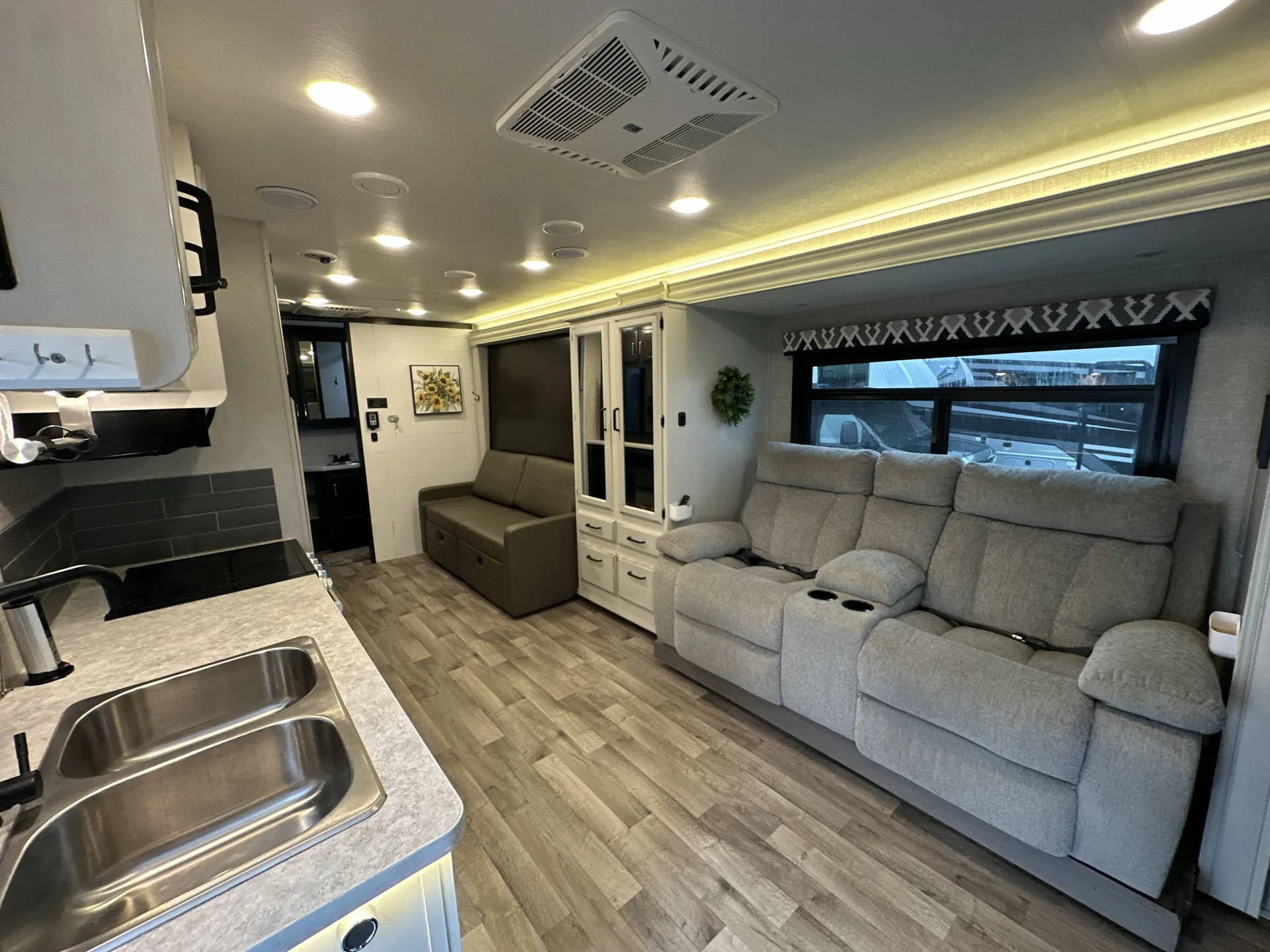 2023 Jayco Redhawk 26M — living area main