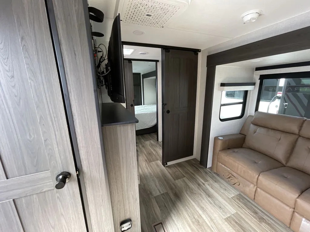 2026 Venture RV Stratus SR262VFK, Photos photo 3
