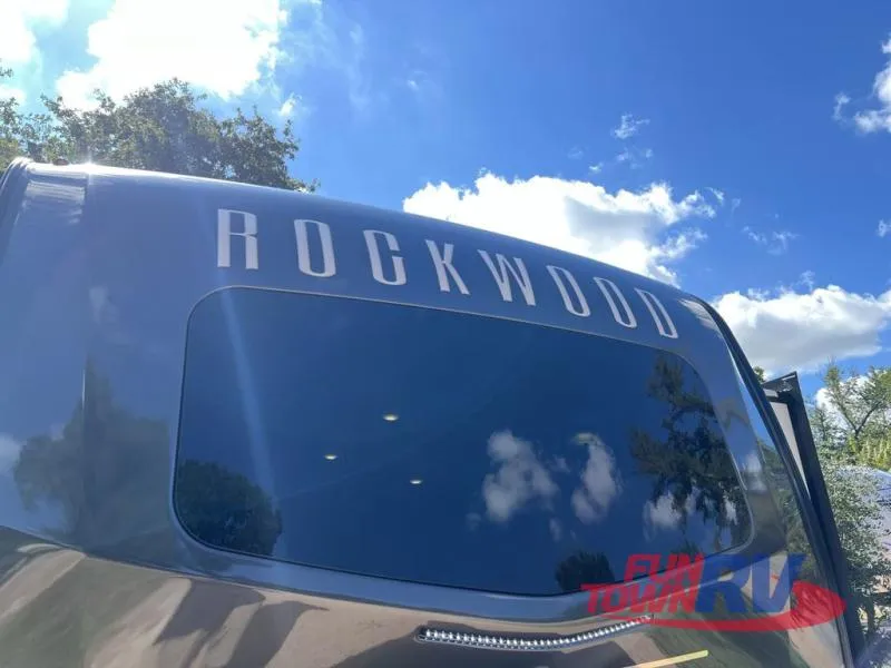 2025 Forest River Rockwood Ultra Lite 2608BS - Photo 3