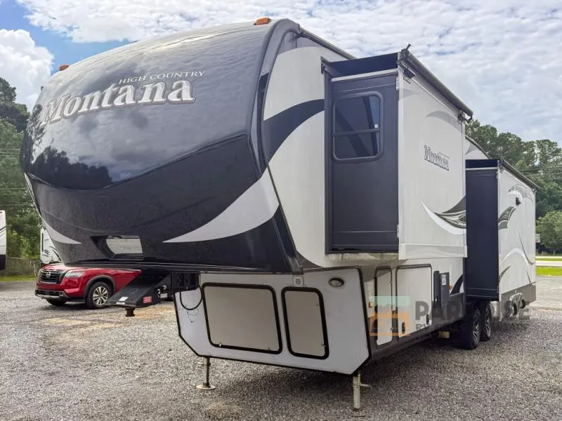 2015 Keystone RV Montana High Country 353RL - Photo 2