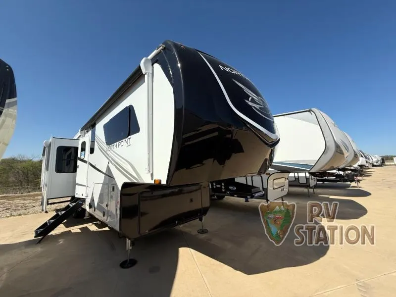 2025 Jayco North Point 365RKTS - Photo 2