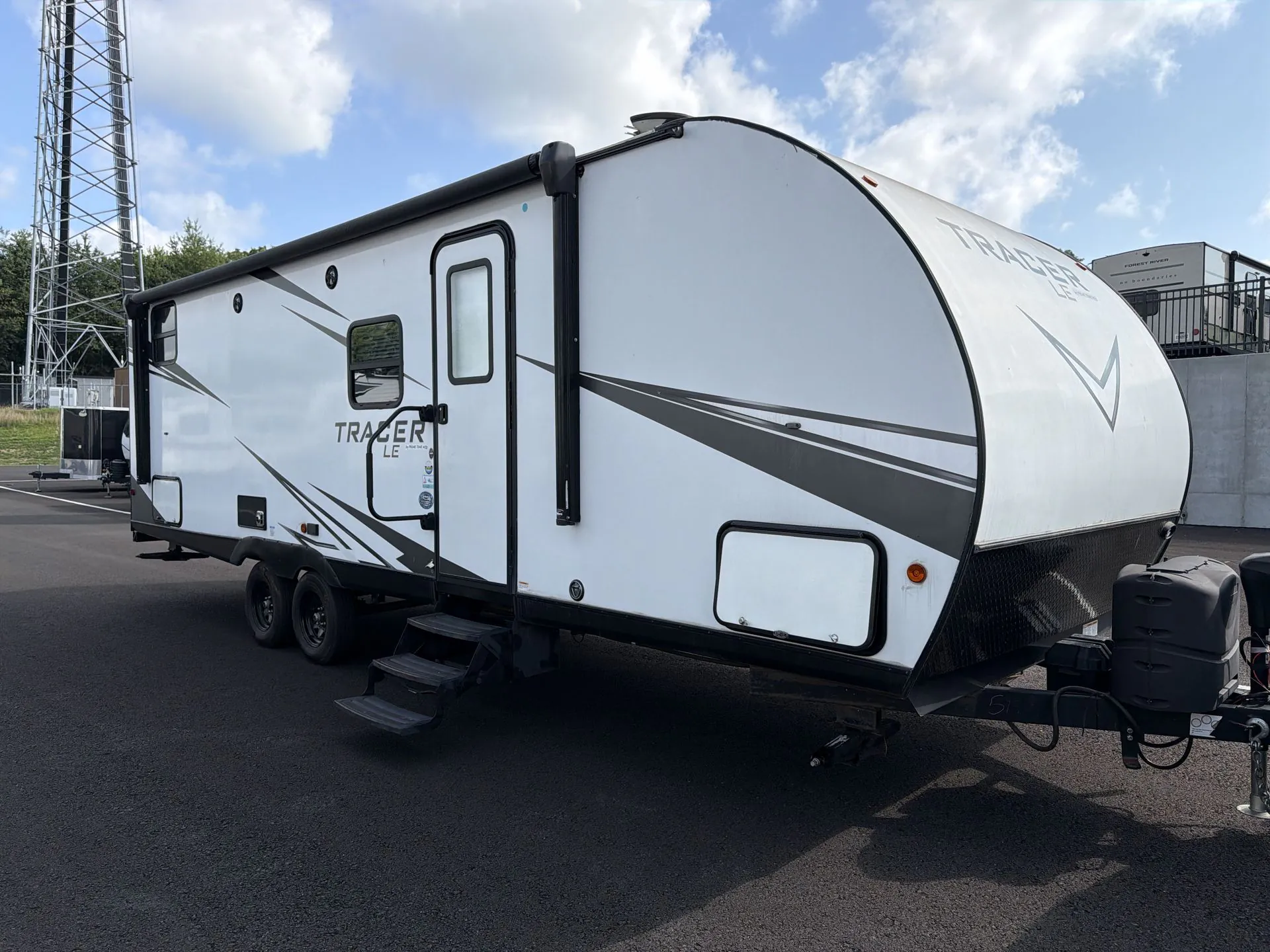 2021 Prime Time Tracer LE 260BHSLE - Photo 2