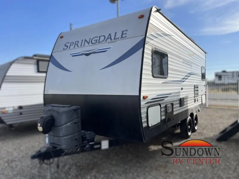 2020 Keystone Springdale 179QBWE - Photo 3