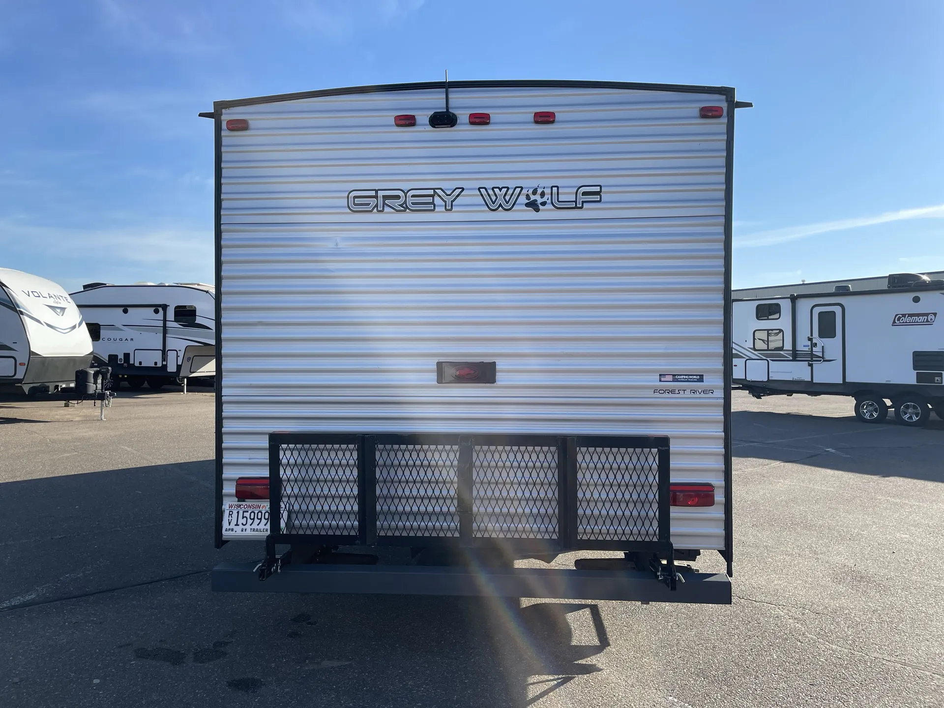 2022 Forest River Cherokee Grey Wolf 26DBH — backside