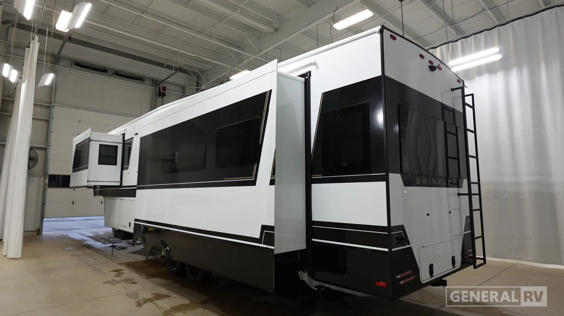 2026 Brinkley Model Z 3600 - Photo 4