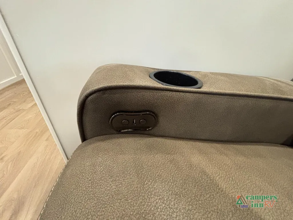 2027 Grand Design Transcend 335BHT, Photos photo 18
