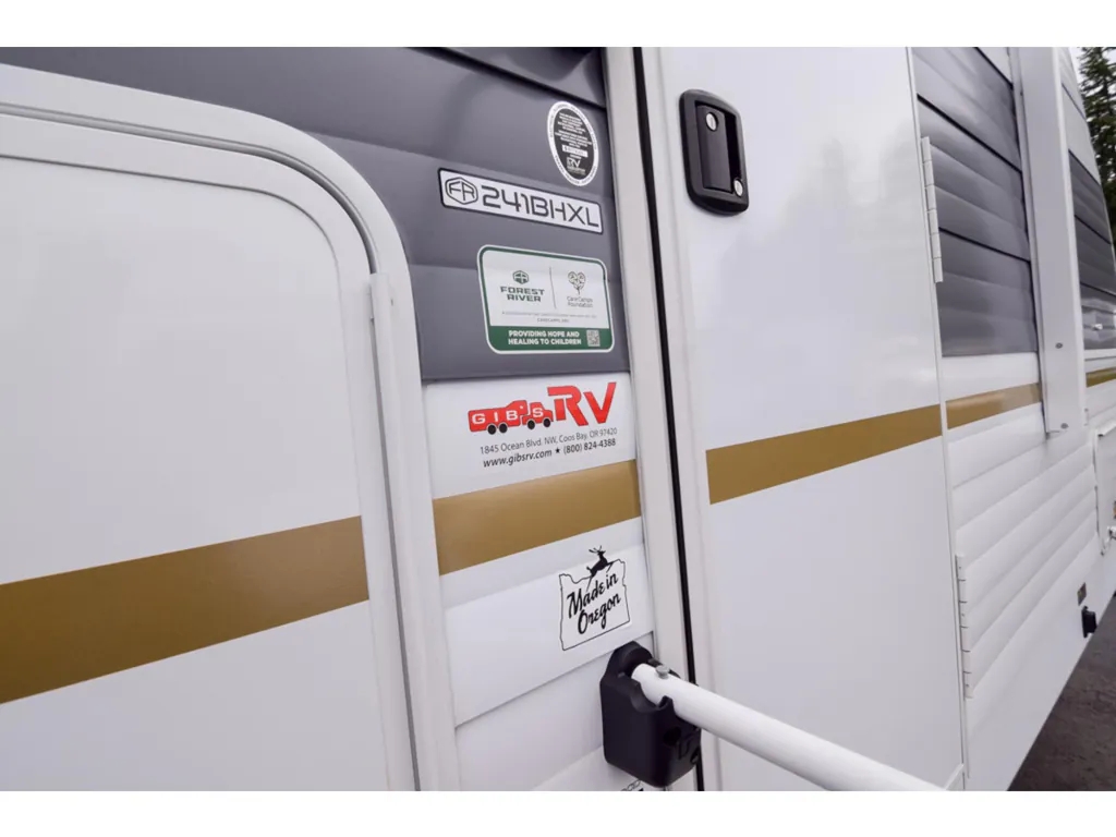 2027 Forest River Wildwood X-Lite 241BHXL, Photos photo 5