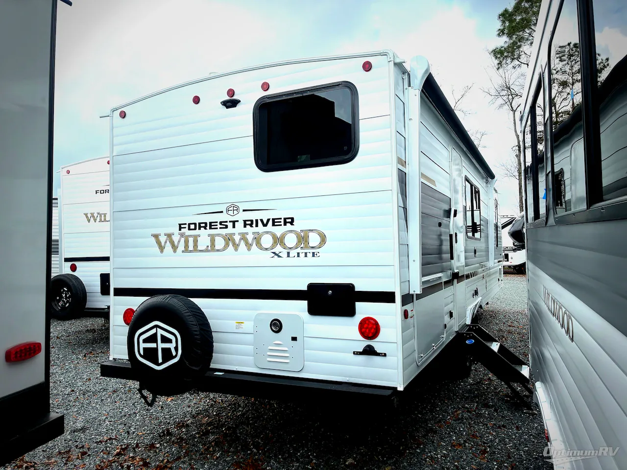 2026 Forest River Wildwood X-Lite 26ICE - Photo 4