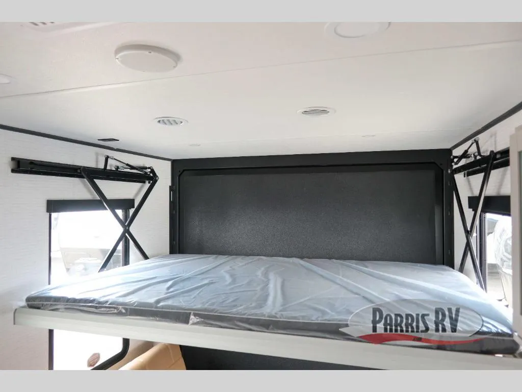 2027 Forest River RV XLR Boost 2115B - Photo 4