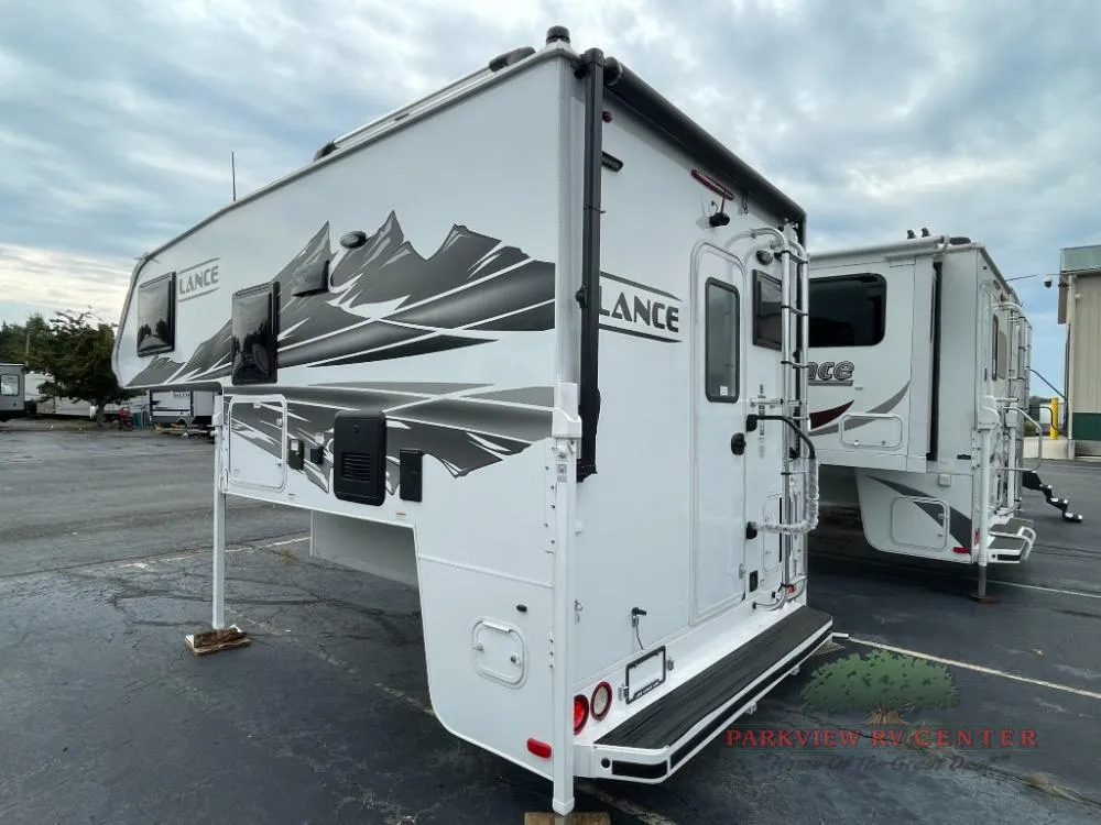 2026 Lance Lance Truck Campers 855S - Photo 4