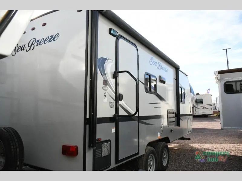 2020 Pacific Coachworks Sea Breeze 18RBS - Photo 4