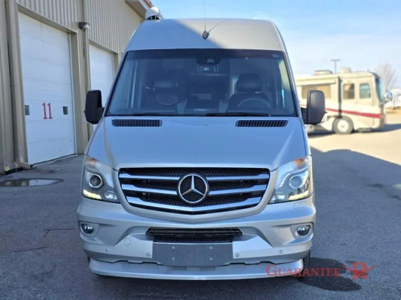 2017 Airstream INTERSTATE GRAND TOUR EXT - Photo 2