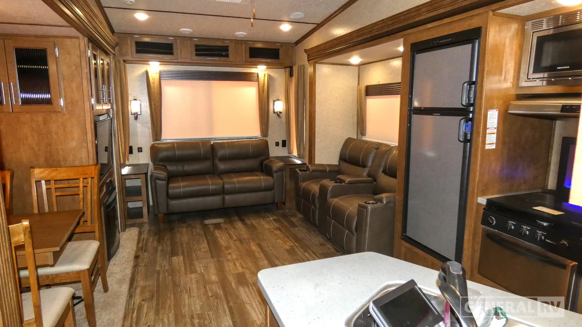 2018 Forest River Sabre 27RLT - Photo 3
