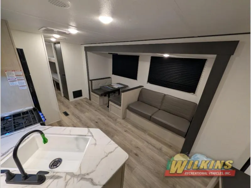 2026 Shasta RVs Shasta 31QB - Photo 3