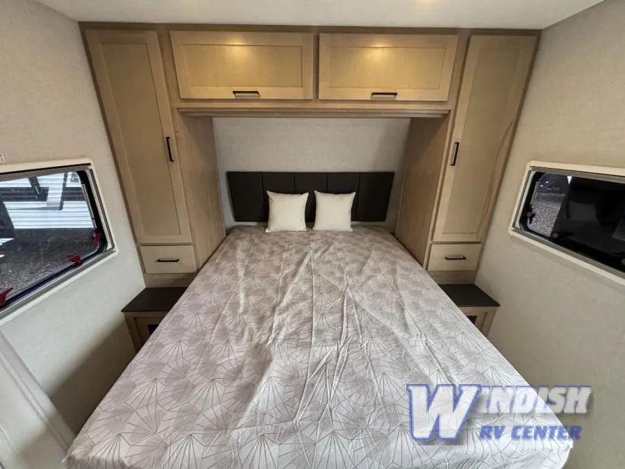 2027 Ember RV Touring Edition 2200ETL - Photo 4