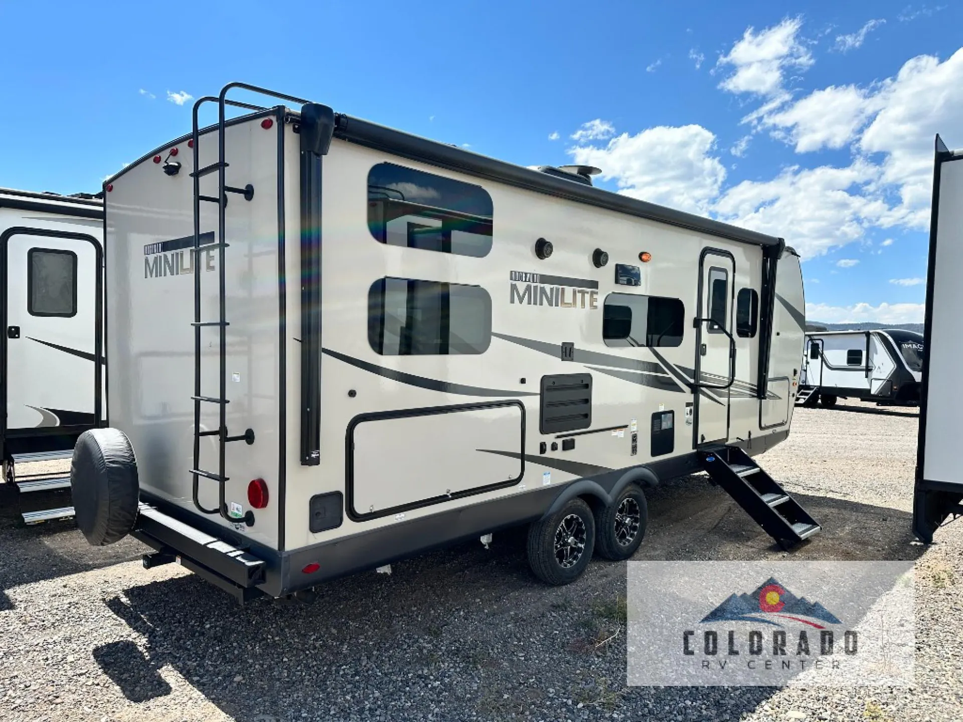 2022 Forest River Rockwood Mini Lite 2509S - Photo 4