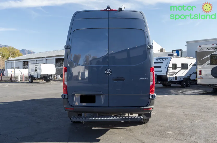 2019 Mercedez - Photo 4