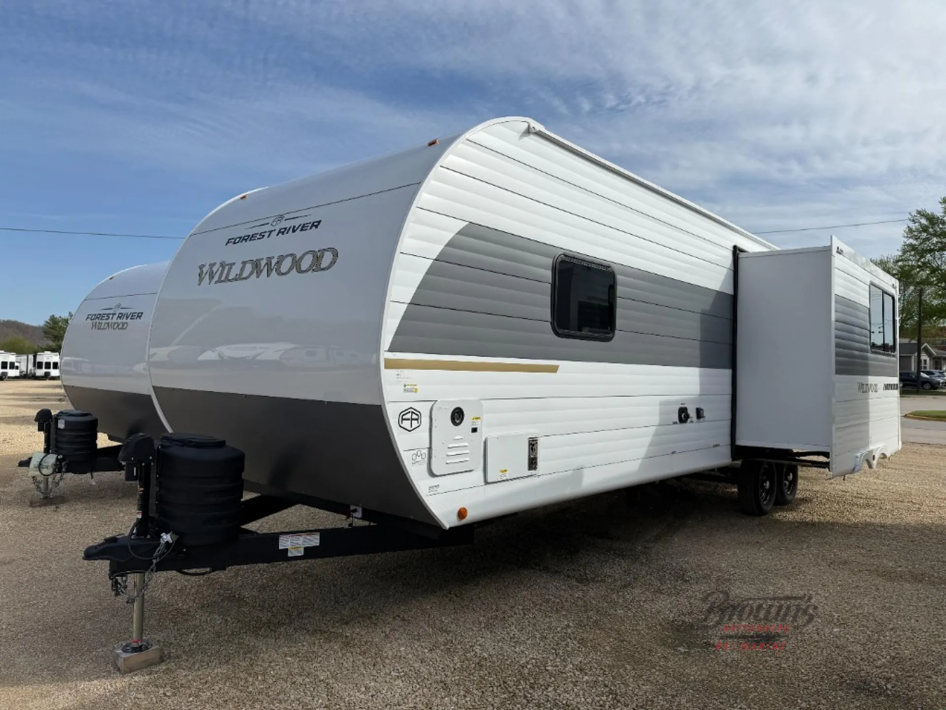 2026 Forest River Wildwood 300ICE — Photo 7