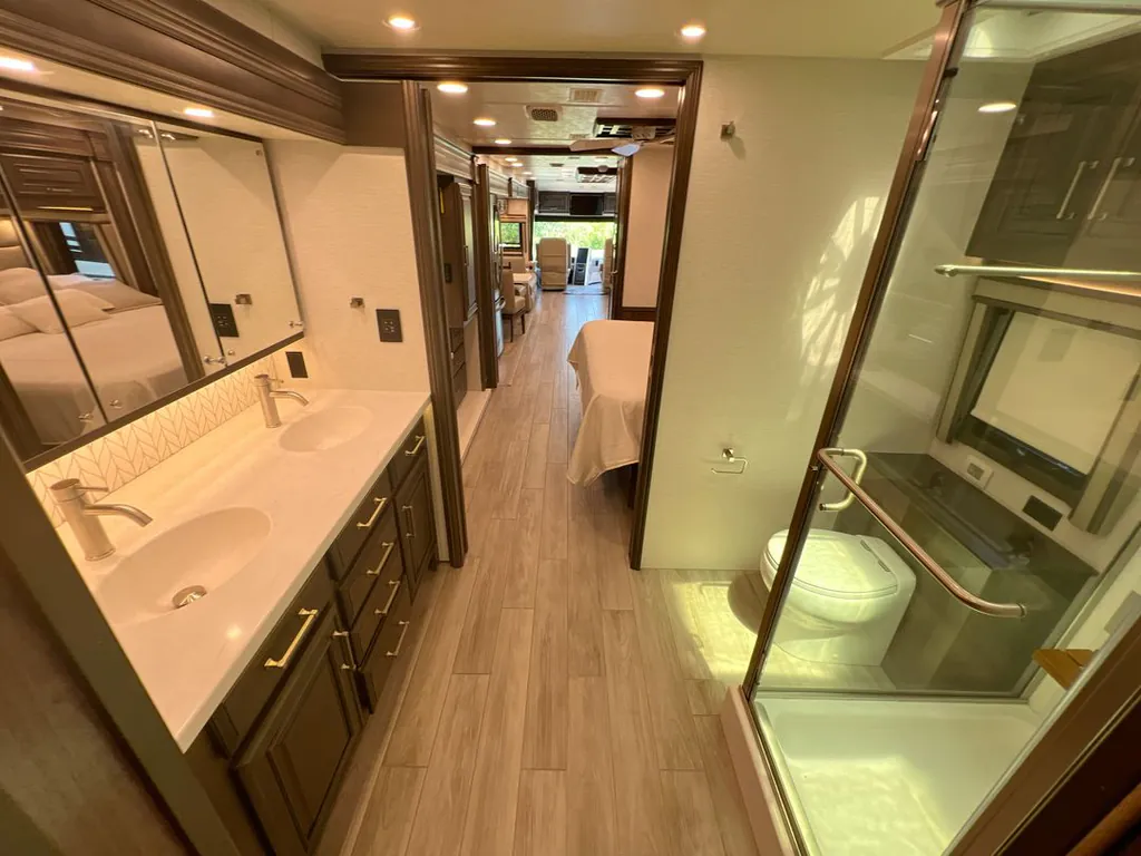 2026 Entegra Coach Aspire 44D, Photos photo 23