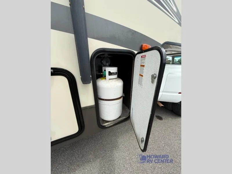 2017 Prime Time RV Crusader 260RLD - Photo 3