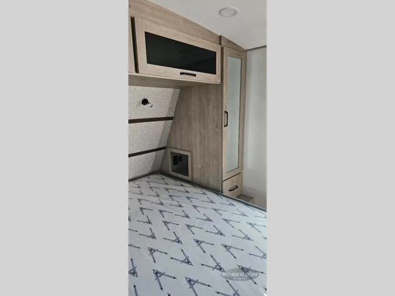 2026 Grand Design Imagine 2670MK - Photo 3