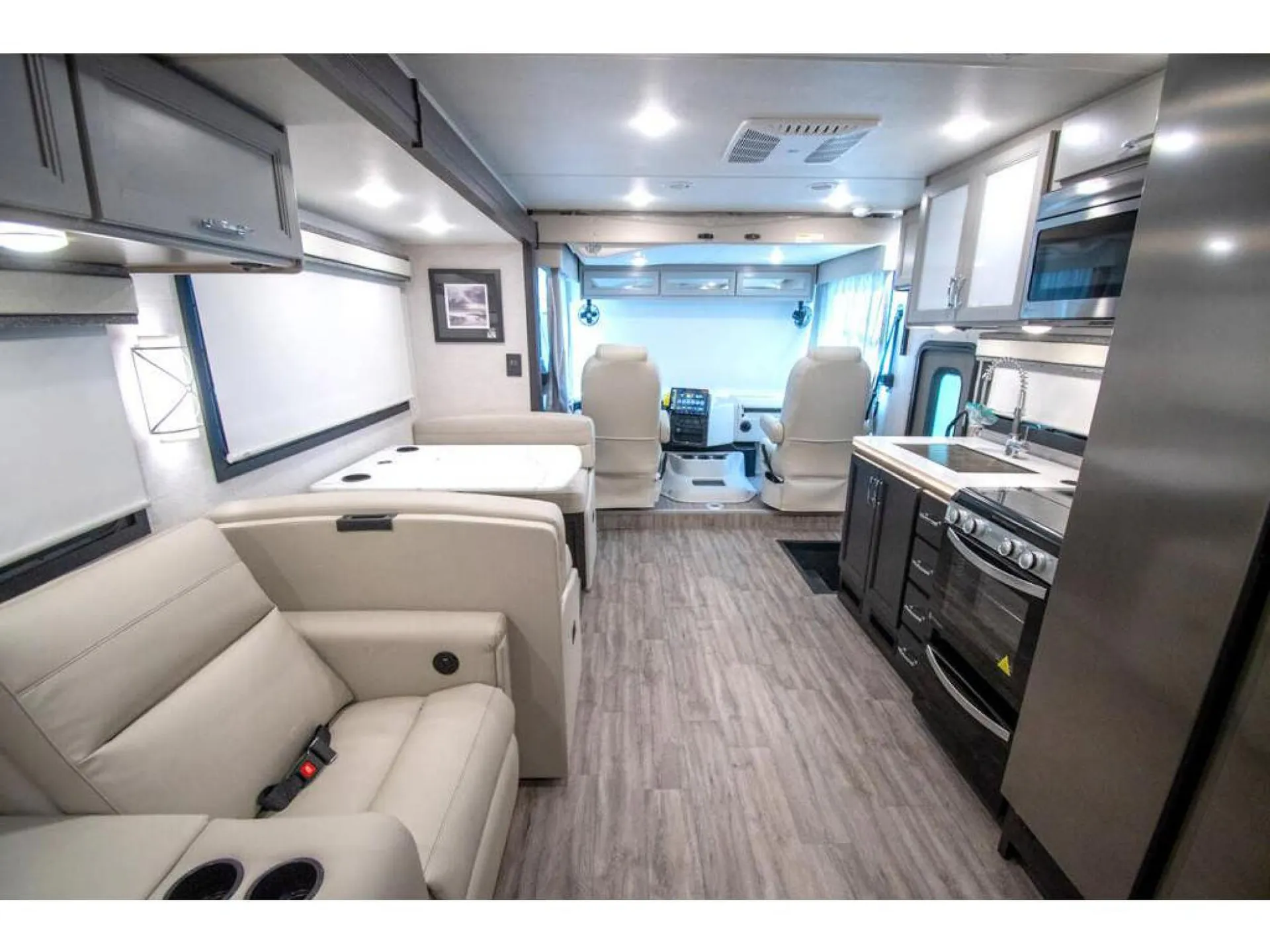 2026 Thor Motor Coach Indigo GG35 - Photo 3