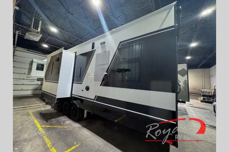 2026 Brinkley Model G 3520 - Photo 4