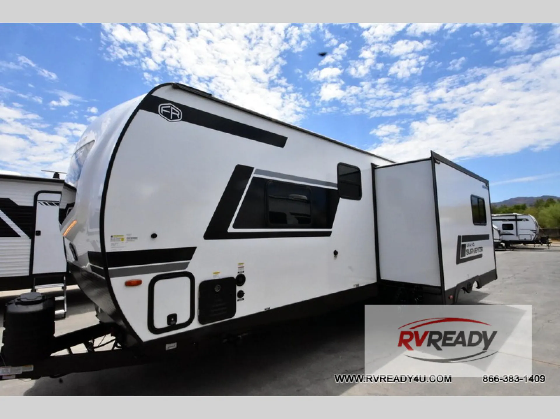 2027 Forest River Grand Surveyor 253RLS - Photo 4