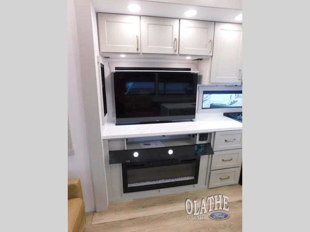 2026 Brinkley Model G 4100, Photos photo 21