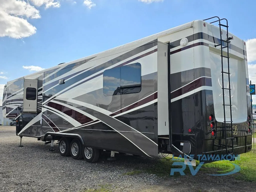 2019 DRV Luxury Suites Mobile Suites Used    44 Sante Fe - Photo 3